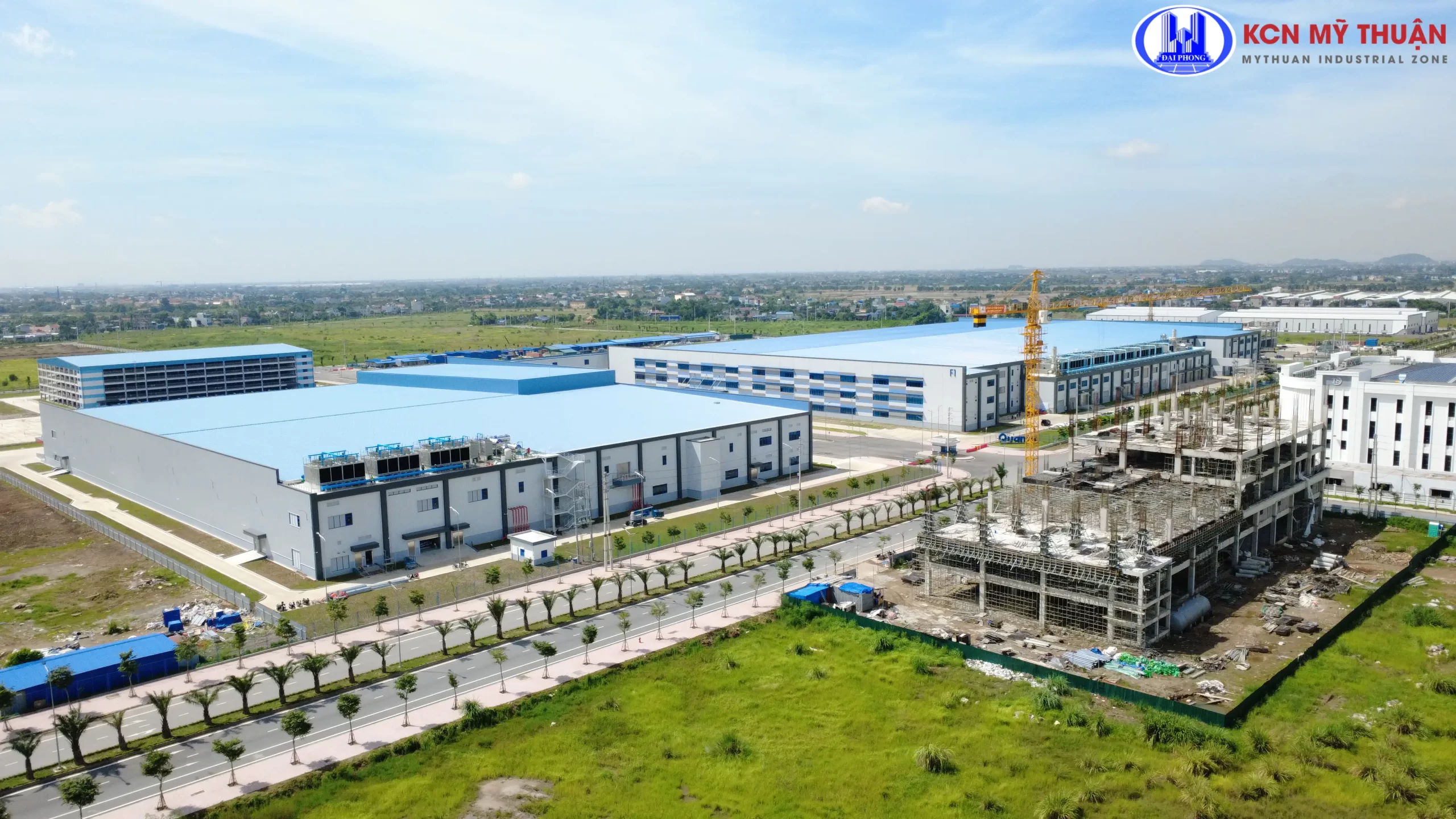 Toàn cảnh nhà xưởng Quanta nhìn từ trên cao trong Khu công nghiệp Mỹ Thuận, tỉnh Nam Định.