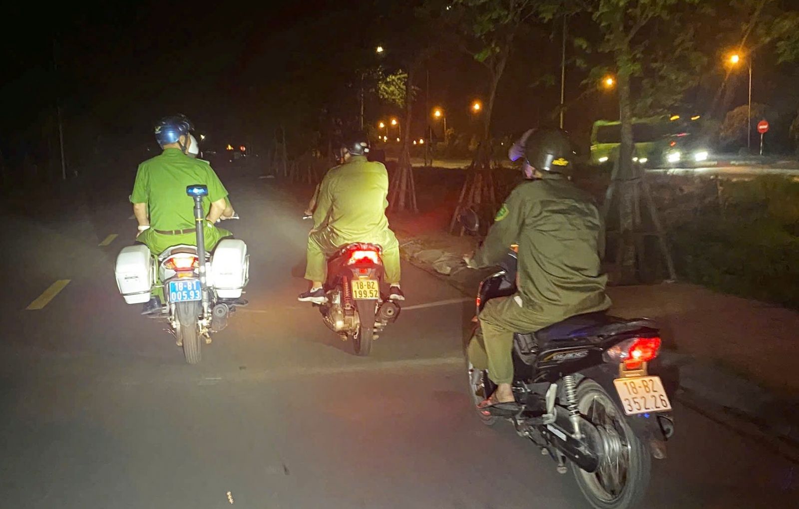 Một số hình ảnh Công an phường Mỹ Lộc, tỉnh Ninh Bình tăng cường bảo đảm ANTT Khu Công nghiệp Mỹ Thuận